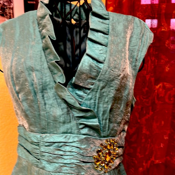 Cocktail dress - Picture 2 of 2